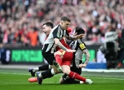 爱游戏在线-利物浦客场战胜纽卡，豪取联赛亚军宝座