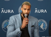 爱游戏入口-包含森林狼主帅高度赞扬球队年轻球员成熟表现的词条