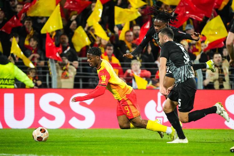 包含法兰克福客场收获宝贵三分，继续向欧冠资格冲刺的词条