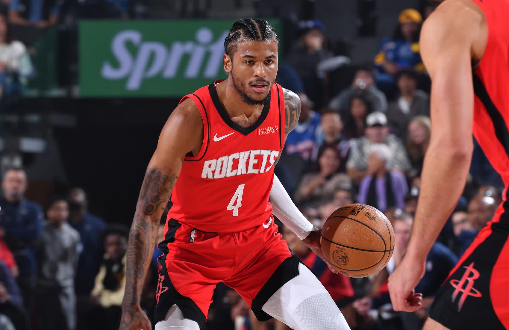 火箭后卫成为新希望,球队重心渐次转移的简单介绍 火箭后卫成为新希望,球队重心渐次转移的简单介绍