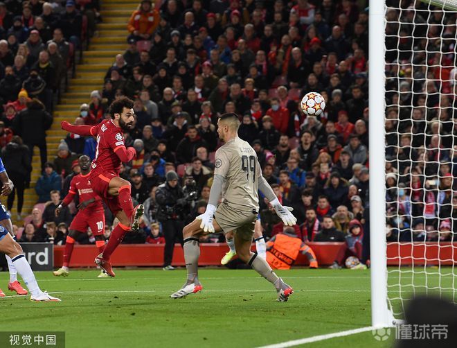 包含利物浦主场擒下波尔图,暂居小组第一的词条 包含利物浦主场擒下波尔图,暂居小组第一的词条