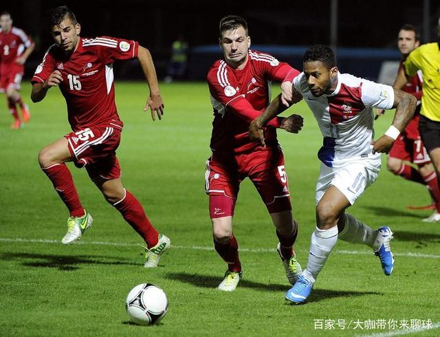 波兰客场大胜安道尔,保持不败 波兰客场大胜安道尔,保持不败