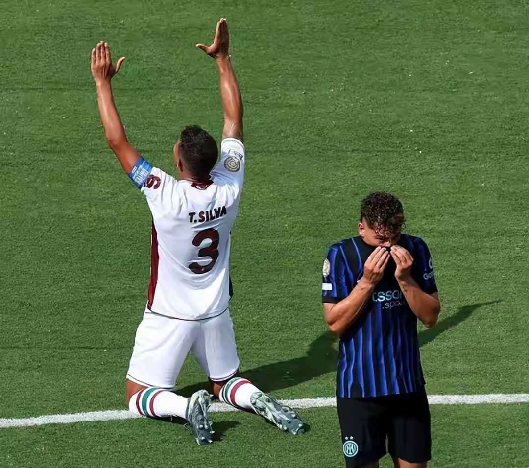 欧预赛强队碾压:对手难以抵挡势不可挡的简单介绍 欧预赛强队碾压:对手难以抵挡势不可挡的简单介绍